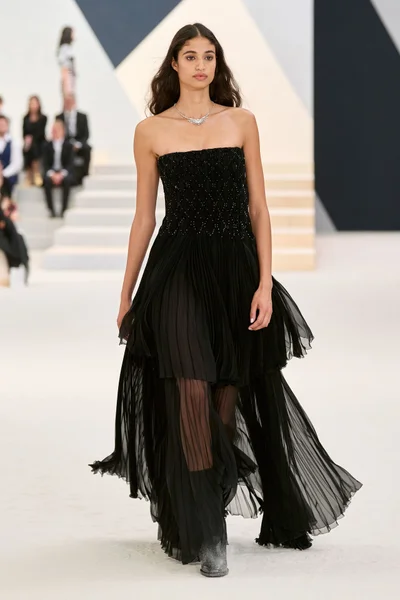 Look 38